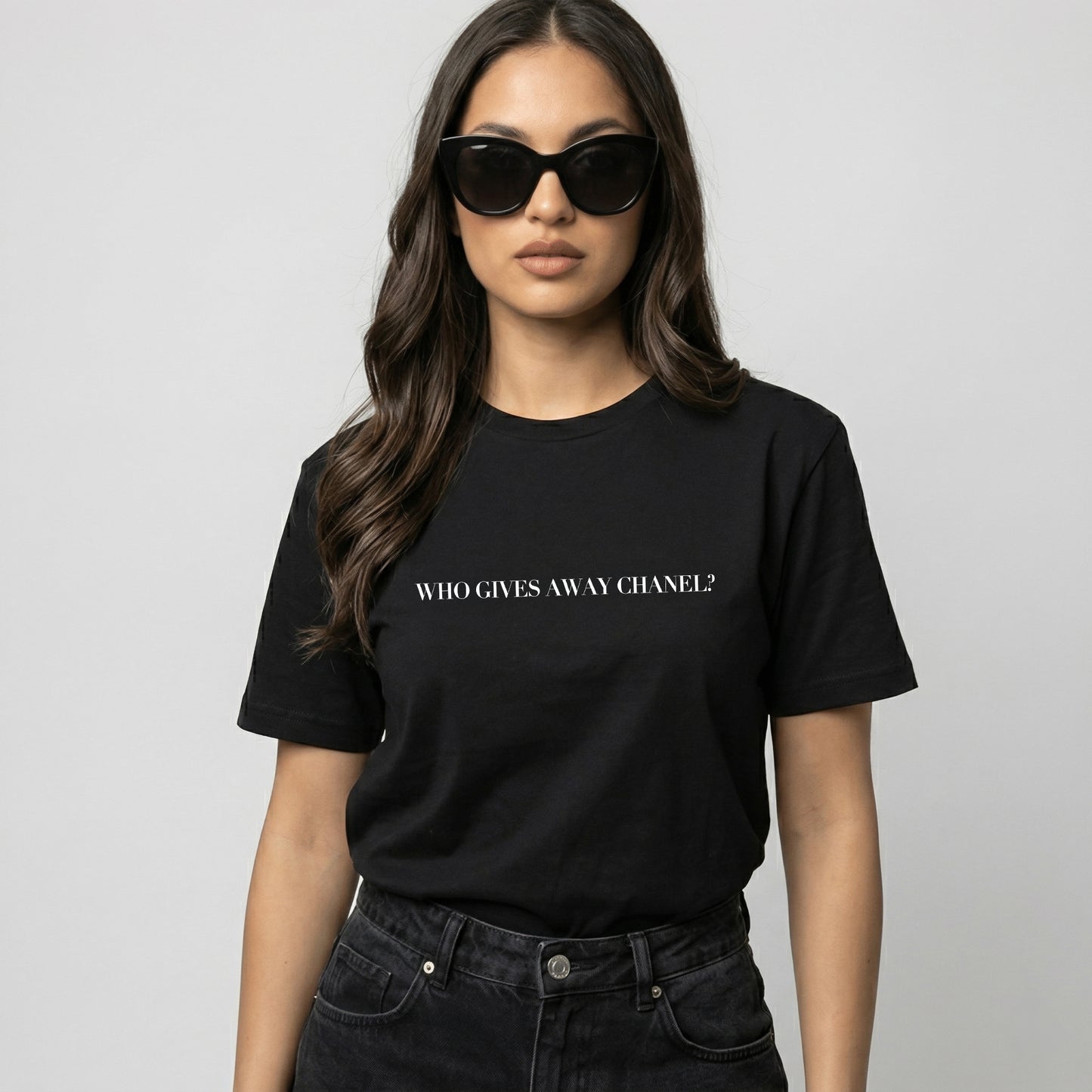 WHO GIVES AWAY CHANEL premium t-shirt (Limited Availability)