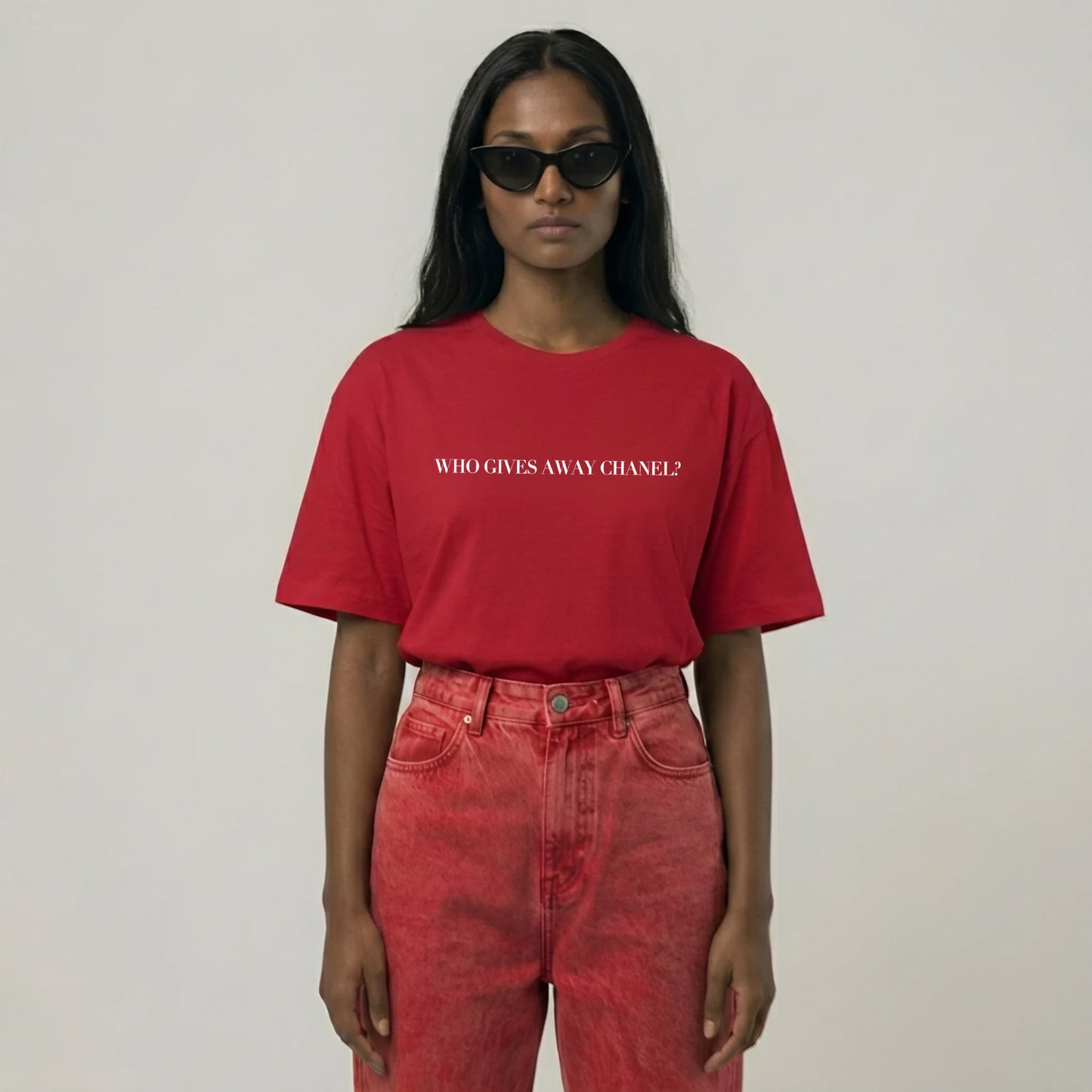 WHO GIVES AWAY CHANEL premium t-shirt (Limited Availability)